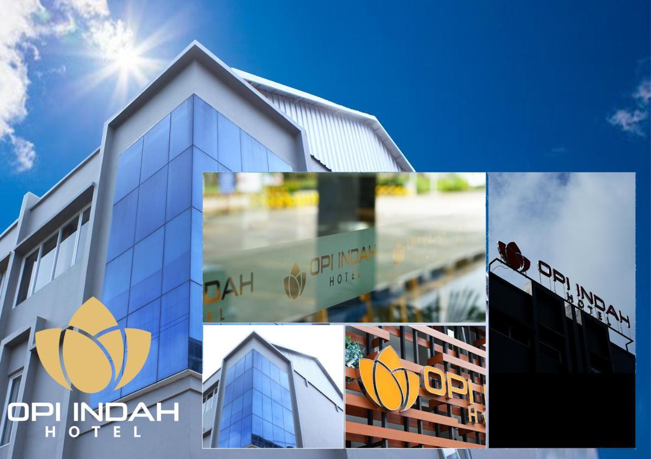 Opi Indah Hotel Palembang Exterior photo